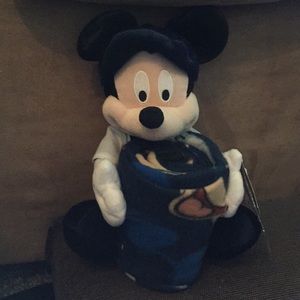 Detroit Tigers Mickey Mouse Throw & Pillow set.